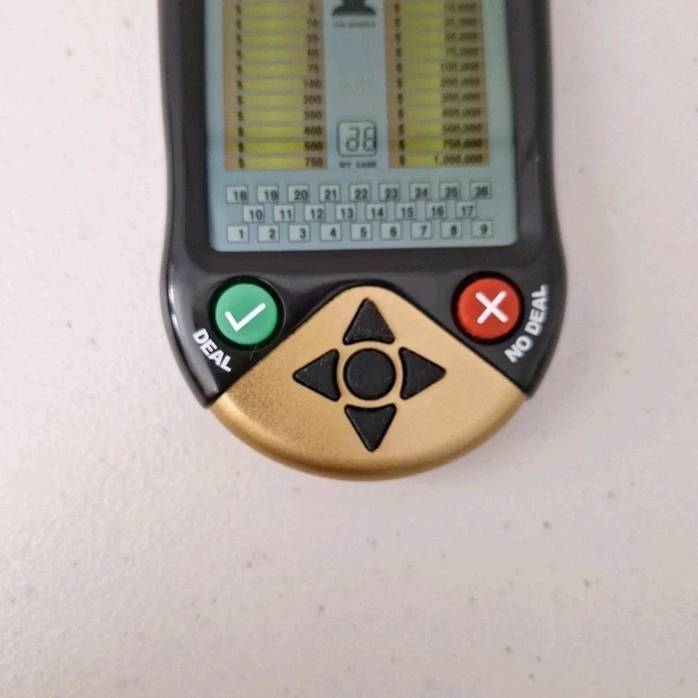 Deal or No Deal Electronic Handheld Game 2006 TESTED & Works NEW BATTERIES